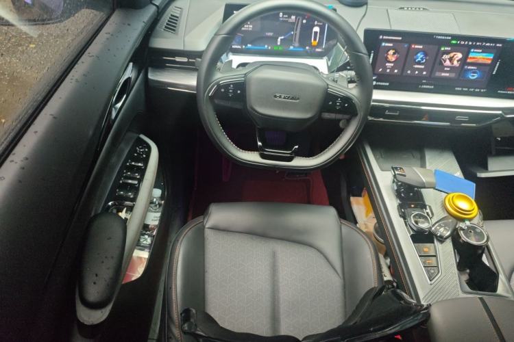 Used CHANGAN OSHAN Z6 New Energy 2023 ZhiDian iDD 150KM Flagship PLUS Steering Wheel