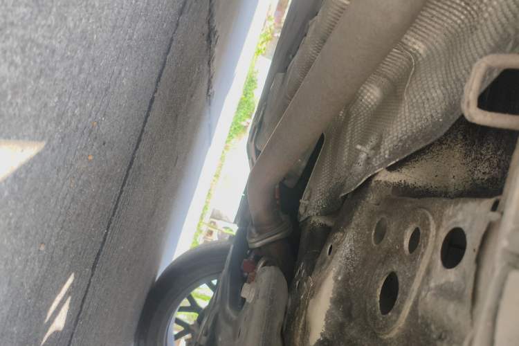 Used CHANGAN OSHAN Z6 New Energy 2023 ZhiDian iDD 150KM Flagship PLUS Chassis Front Right