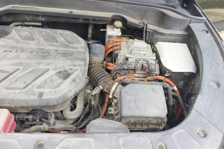 Used CHANGAN OSHAN Z6 New Energy 2023 ZhiDian iDD 150KM Flagship PLUS Engine Bay Left