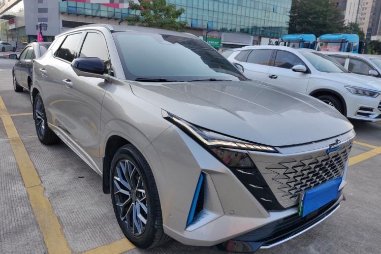Used CHANGAN OSHAN Z6 New Energy 2023 ZhiDian iDD 150KM Flagship PLUS Smart Parking Edition Exterior 2