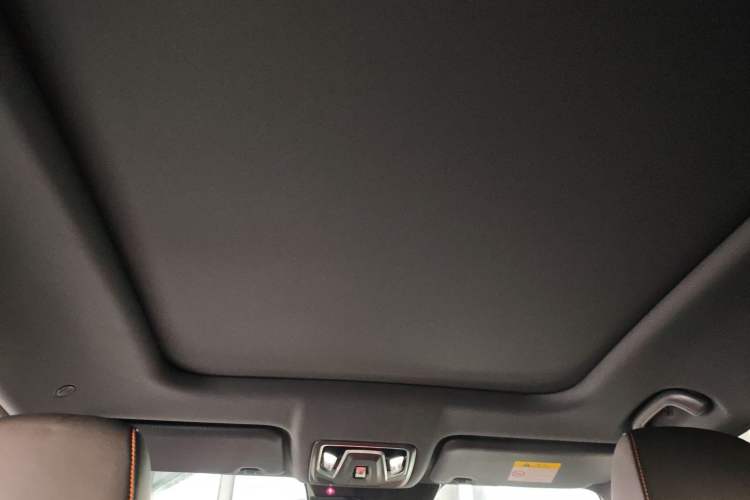 Used CHANGAN OSHAN Z6 New Energy 2023 ZhiDian iDD 150KM Flagship PLUS Smart Parking Edition Headliner