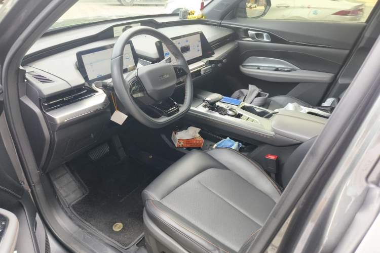 Used CHANGAN OSHAN Z6 New Energy 2023 ZhiDian iDD 150KM Flagship PLUS Left Front Seat