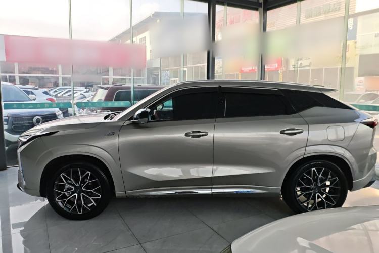 Used CHANGAN OSHAN Z6 New Energy 2023 ZhiDian iDD 150KM Flagship PLUS Smart Parking Edition Left Side