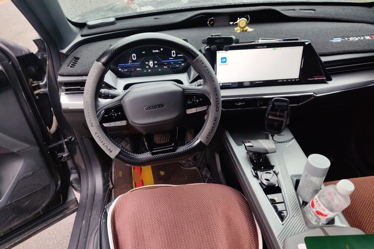 Used CHANGAN OSHAN Z6 New Energy 2023 ZhiDian iDD 150KM Flagship Model Steering Wheel