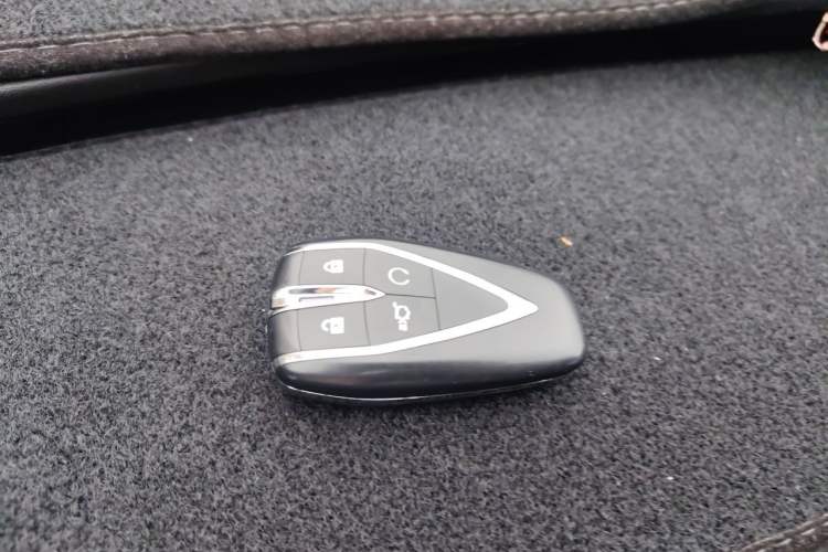 Used CHANGAN OSHAN Z6 New Energy 2023 ZhiDian iDD 150KM Flagship Model Vehicle Key