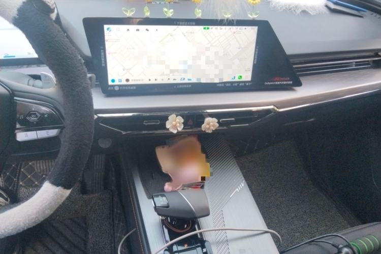 Used CHANGAN OSHAN Z6 New Energy 2023 ZhiDian iDD 150KM Flagship PLUS Audio And AC Panel