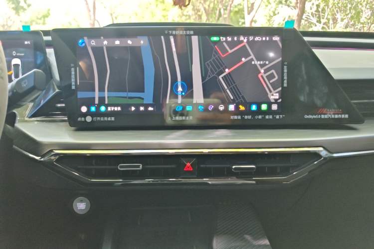 Used CHANGAN OSHAN Z6 New Energy 2023 ZhiDian iDD 150KM Flagship PLUS Audio And AC Panel