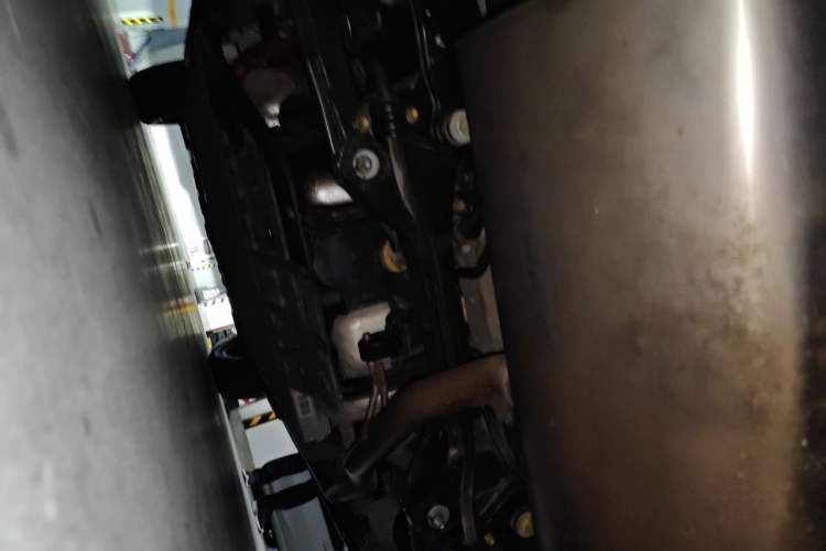 Used CHANGAN OSHAN Z6 New Energy 2023 ZhiDian iDD 150KM Flagship PLUS Chassis Rear