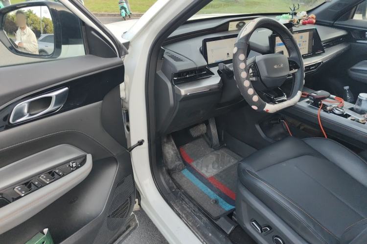 Used CHANGAN OSHAN Z6 New Energy 2023 ZhiDian iDD 150KM Flagship PLUS Driver Seat