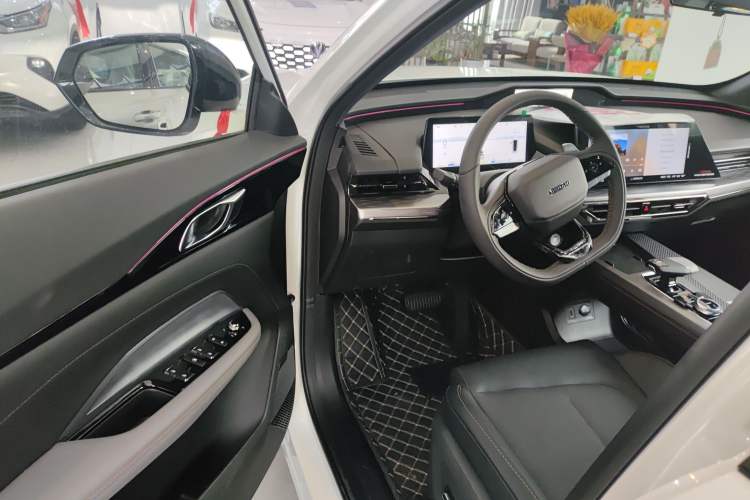 Used CHANGAN OSHAN Z6 New Energy 2023 ZhiDian iDD 150KM Flagship PLUS Driver Seat
