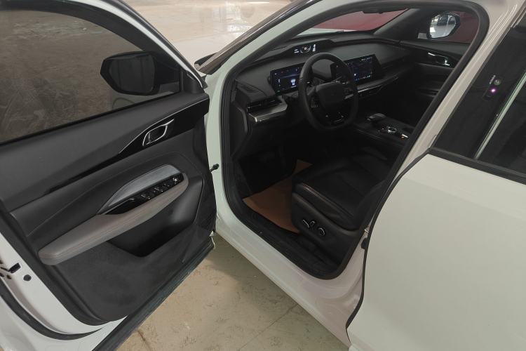 Used CHANGAN OSHAN Z6 New Energy 2023 ZhiDian iDD 150KM Flagship PLUS Driver Seat