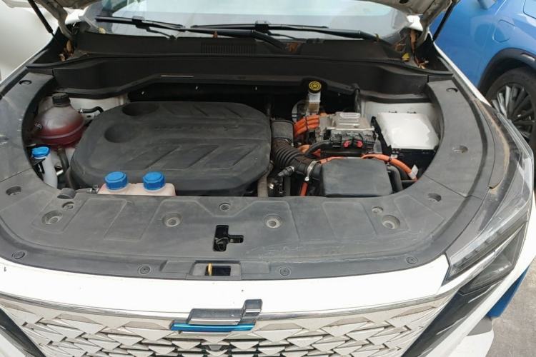 Used CHANGAN OSHAN Z6 New Energy 2023 ZhiDian iDD 150KM Flagship PLUS Smart Parking Edition Engine Bay