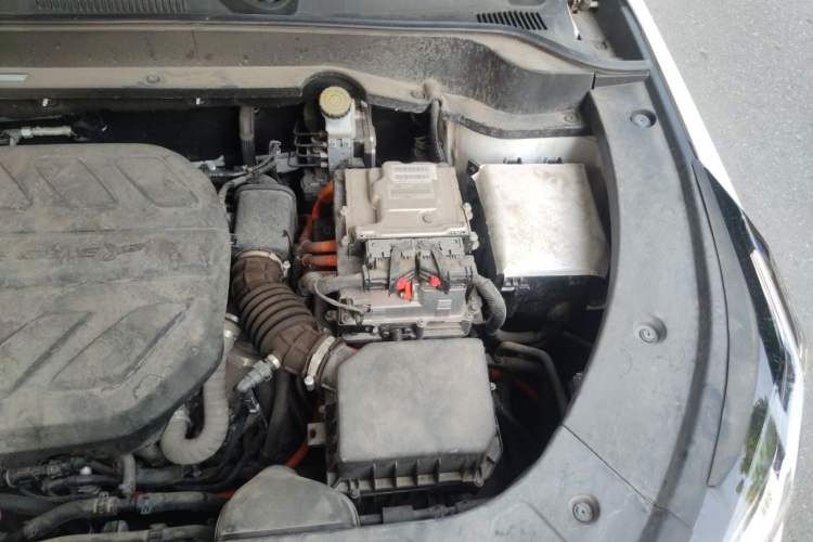 Used CHANGAN OSHAN Z6 New Energy 2023 ZhiDian iDD 150KM Flagship PLUS Smart Parking Edition Engine Bay Left