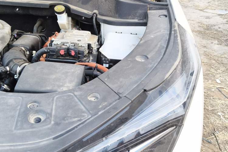Used CHANGAN OSHAN Z6 New Energy 2023 ZhiDian iDD 150KM Flagship PLUS Smart Parking Edition Engine Bay Left
