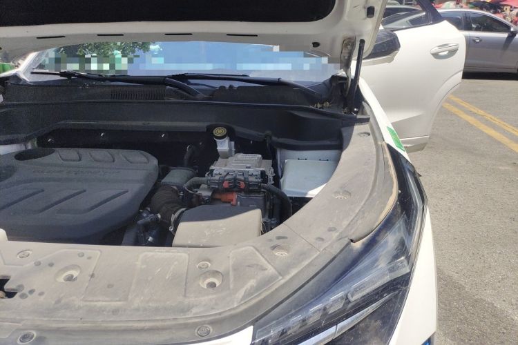 Used CHANGAN OSHAN Z6 New Energy 2023 ZhiDian iDD 150KM Flagship PLUS Engine Bay Left