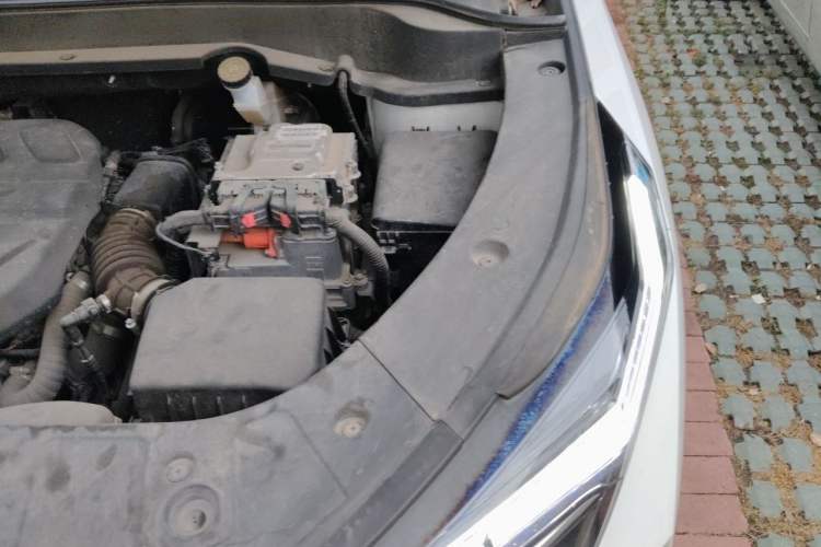 Used CHANGAN OSHAN Z6 New Energy 2023 ZhiDian iDD 150KM Flagship PLUS Engine Bay Left