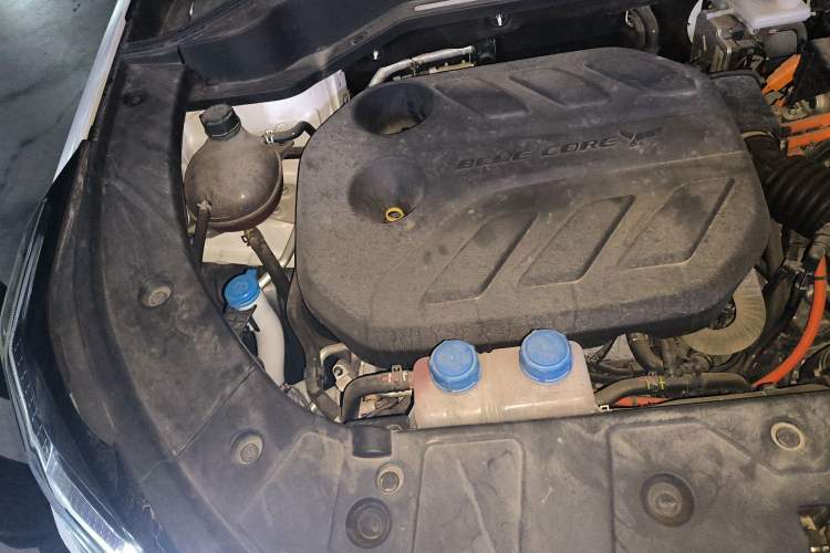 Used CHANGAN OSHAN Z6 New Energy 2023 ZhiDian iDD 150KM Flagship PLUS Engine Bay Right