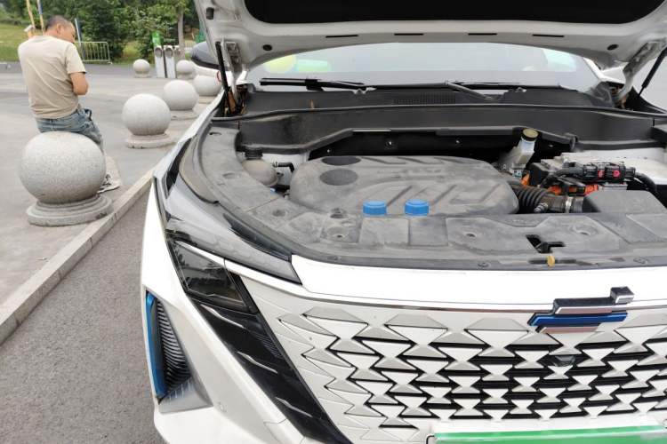Used CHANGAN OSHAN Z6 New Energy 2023 ZhiDian iDD 150KM Flagship PLUS Smart Parking Edition Engine Bay Right