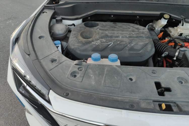 Used CHANGAN OSHAN Z6 New Energy 2023 ZhiDian iDD 150KM Flagship PLUS Engine Bay Right