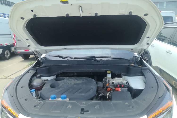Used CHANGAN OSHAN Z6 New Energy 2023 ZhiDian iDD 150KM Flagship PLUS Engine Bay