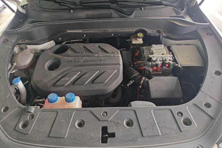 Used CHANGAN OSHAN Z6 New Energy 2023 ZhiDian iDD 150KM Flagship PLUS Smart Parking Edition Engine Bay