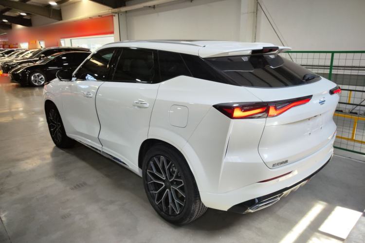 Used CHANGAN OSHAN Z6 New Energy 2023 ZhiDian iDD 150KM Flagship PLUS Exterior 2