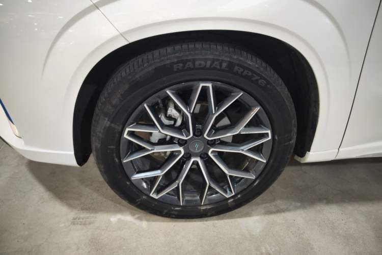 Used CHANGAN OSHAN Z6 New Energy 2023 ZhiDian iDD 150KM Flagship PLUS Exterior 4