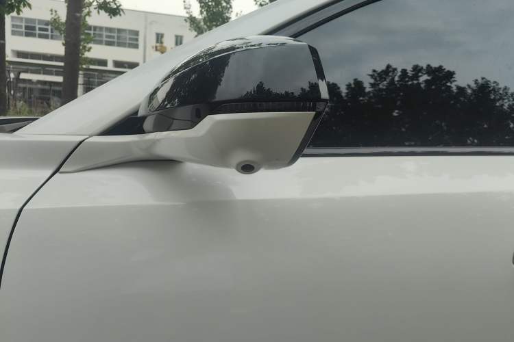 Used CHANGAN OSHAN Z6 New Energy 2023 ZhiDian iDD 150KM Flagship PLUS Exterior 9