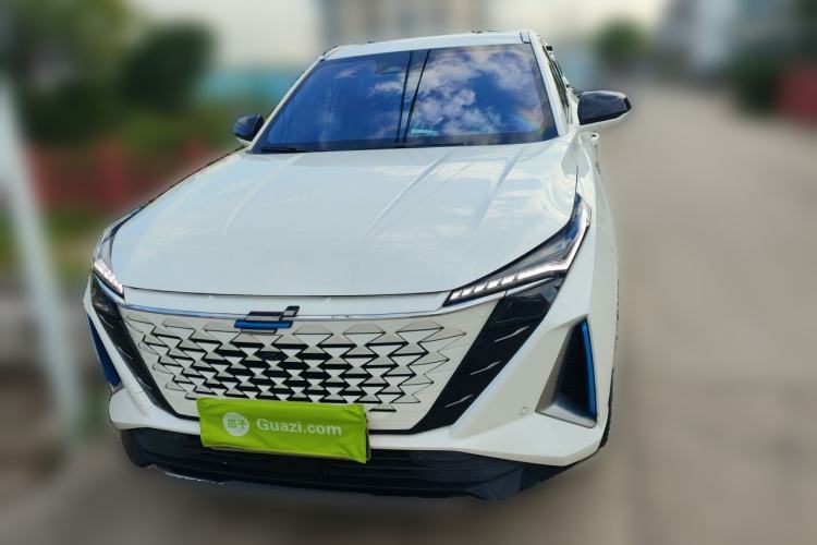 Used CHANGAN OSHAN Z6 New Energy 2023 ZhiDian iDD 150KM Flagship PLUS Smart Parking Edition Front