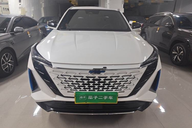 Used CHANGAN OSHAN Z6 New Energy 2023 ZhiDian iDD 150KM Flagship PLUS Smart Parking Edition Front