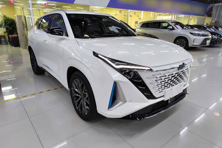 Used CHANGAN OSHAN Z6 New Energy 2023 ZhiDian iDD 150KM Flagship PLUS Front Right 45 Deg