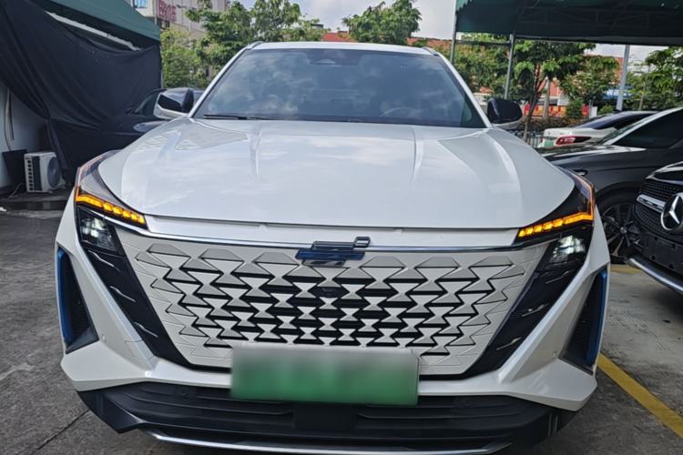 Used CHANGAN OSHAN Z6 New Energy 2023 ZhiDian iDD 150KM Flagship PLUS Smart Parking Edition Front