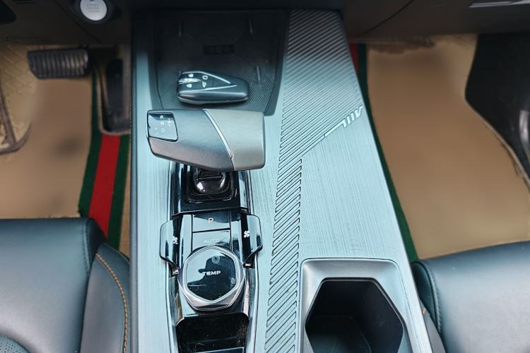 Used CHANGAN OSHAN Z6 New Energy 2023 ZhiDian iDD 150KM Flagship PLUS Gear Lever