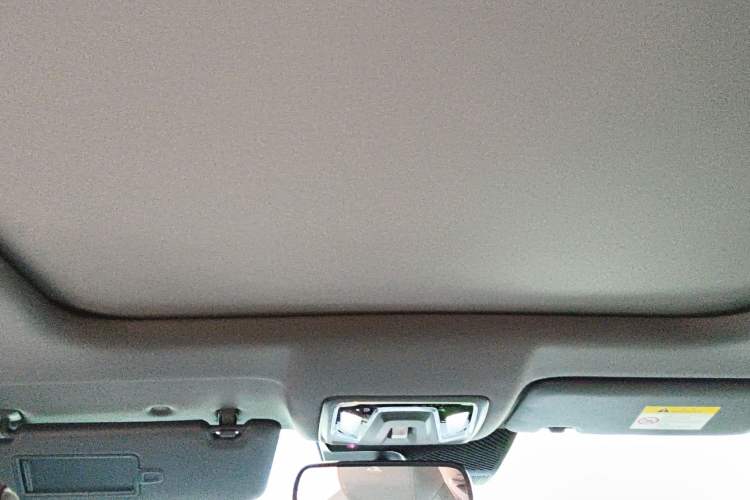 Used CHANGAN OSHAN Z6 New Energy 2023 ZhiDian iDD 150KM Flagship PLUS Smart Parking Edition Headliner