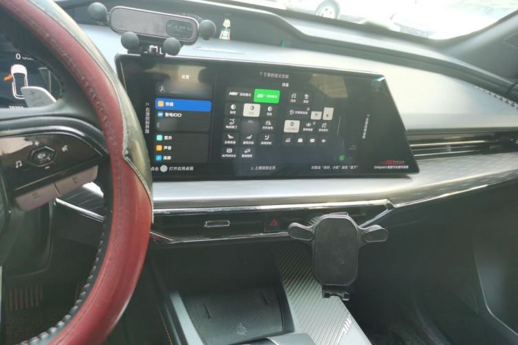 Used CHANGAN OSHAN Z6 New Energy 2023 ZhiDian iDD 150KM Flagship PLUS Interior 1
