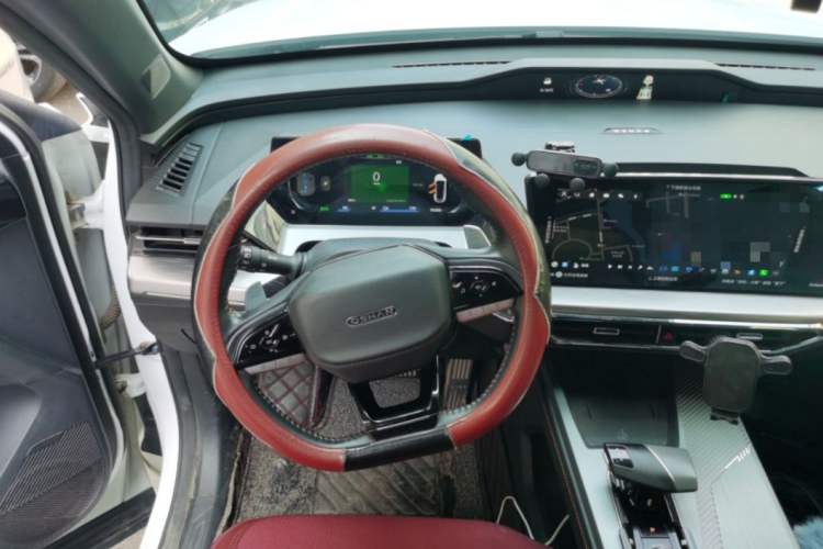 Used CHANGAN OSHAN Z6 New Energy 2023 ZhiDian iDD 150KM Flagship PLUS Interior 2