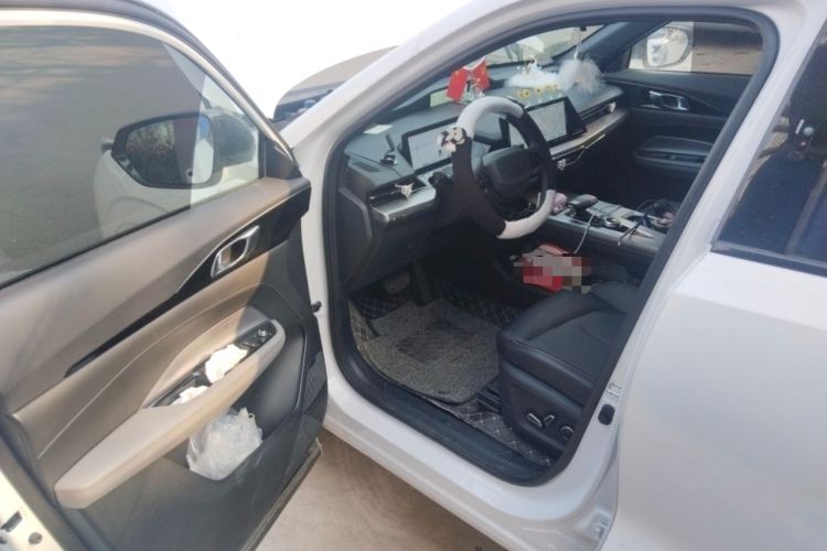 Used CHANGAN OSHAN Z6 New Energy 2023 ZhiDian iDD 150KM Flagship PLUS Interior 3