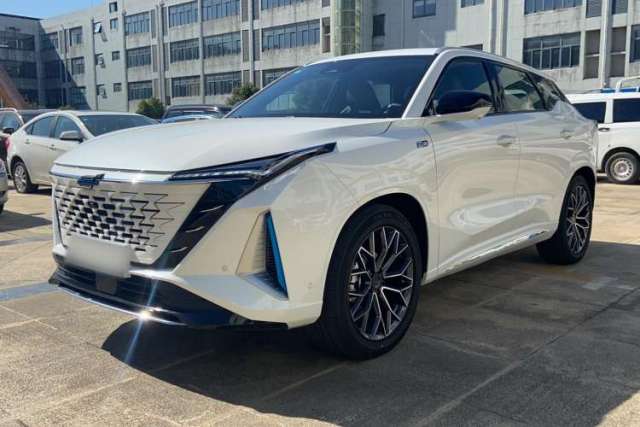 Used CHANGAN OSHAN Z6 New Energy 2023 ZhiDian iDD 150KM Flagship PLUS Smart Parking Edition