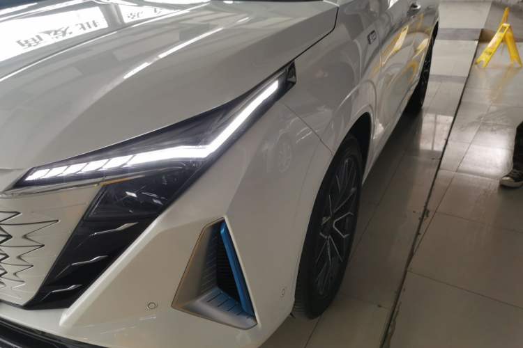Used CHANGAN OSHAN Z6 New Energy 2023 ZhiDian iDD 150KM Flagship PLUS Smart Parking Edition Left Front Headlight