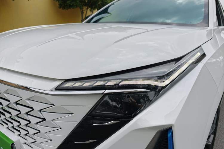 Used CHANGAN OSHAN Z6 New Energy 2023 ZhiDian iDD 150KM Flagship PLUS Left Front Headlight