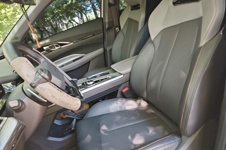 Used CHANGAN OSHAN Z6 New Energy 2023 ZhiDian iDD 150KM Flagship PLUS Left Front Seat