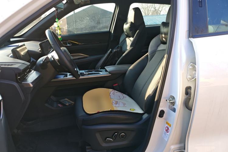 Used CHANGAN OSHAN Z6 New Energy 2023 ZhiDian iDD 150KM Flagship PLUS Left Front Seat