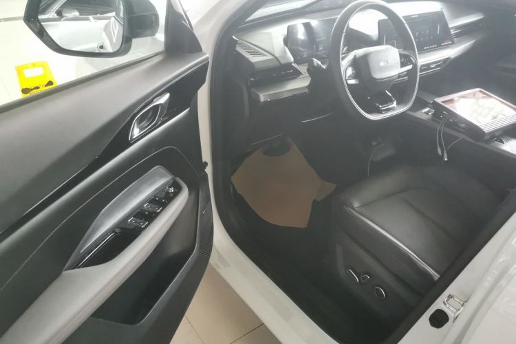 Used CHANGAN OSHAN Z6 New Energy 2023 ZhiDian iDD 150KM Flagship PLUS Smart Parking Edition Left Front Seat