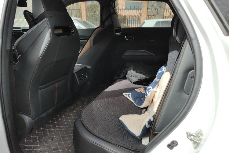 Used CHANGAN OSHAN Z6 New Energy 2023 ZhiDian iDD 150KM Flagship PLUS Smart Parking Edition Left Rear Seat
