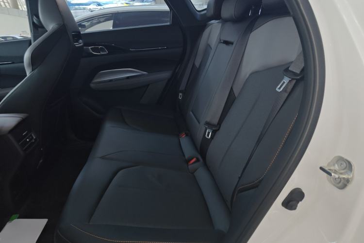 Used CHANGAN OSHAN Z6 New Energy 2023 ZhiDian iDD 150KM Flagship PLUS Left Rear Seat