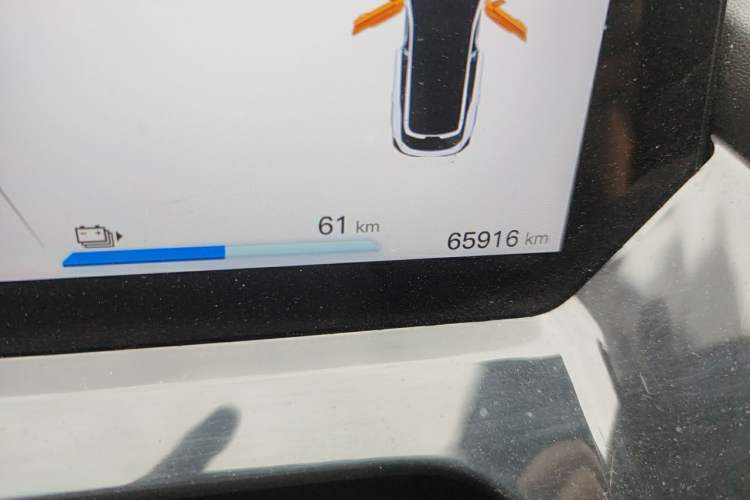 Used CHANGAN OSHAN Z6 New Energy 2023 ZhiDian iDD 150KM Flagship PLUS Smart Parking Edition Odometer Close Up