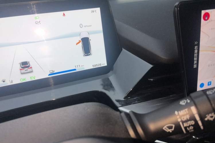 Used CHANGAN OSHAN Z6 New Energy 2023 ZhiDian iDD 150KM Flagship PLUS Smart Parking Edition Odometer Close Up