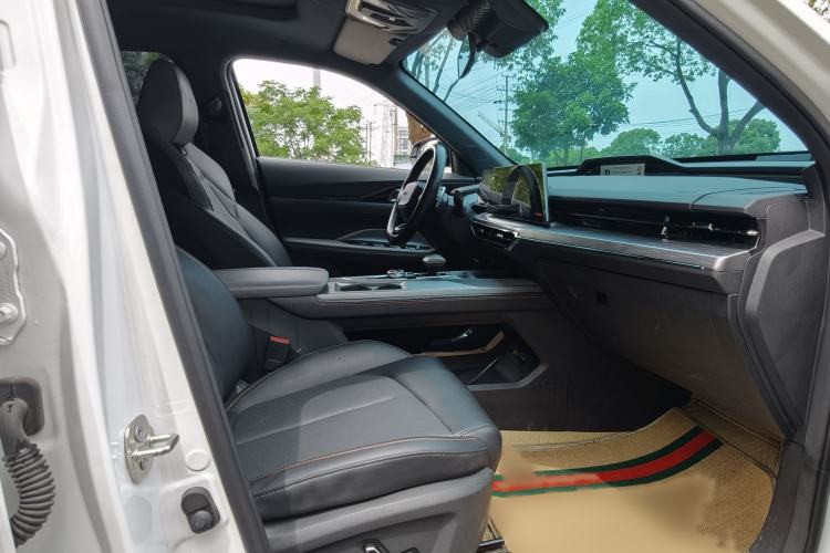 Used CHANGAN OSHAN Z6 New Energy 2023 ZhiDian iDD 150KM Flagship PLUS Right Front Seat