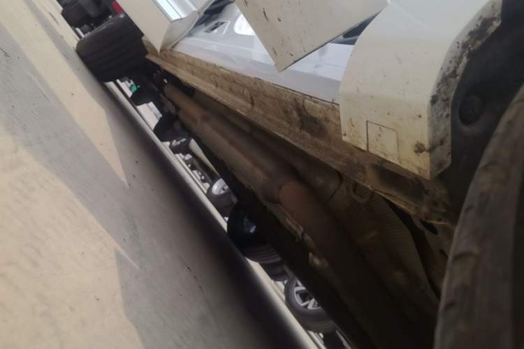 Used CHANGAN OSHAN Z6 New Energy 2023 ZhiDian iDD 150KM Flagship PLUS Right Side Sill