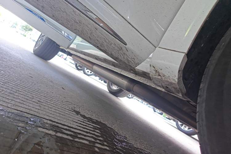 Used CHANGAN OSHAN Z6 New Energy 2023 ZhiDian iDD 150KM Flagship PLUS Smart Parking Edition Right Side Sill